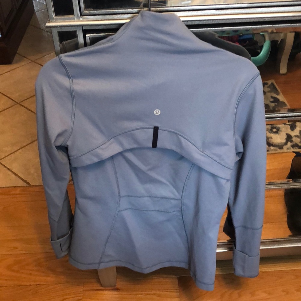 Perfect condition size 8 lulu define jacket